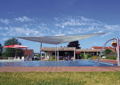 Sonnensegel Freibad Schwimmbad